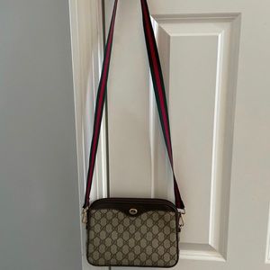 SOLD 100 % authentic Vintage Gucci coated canvas crossbody